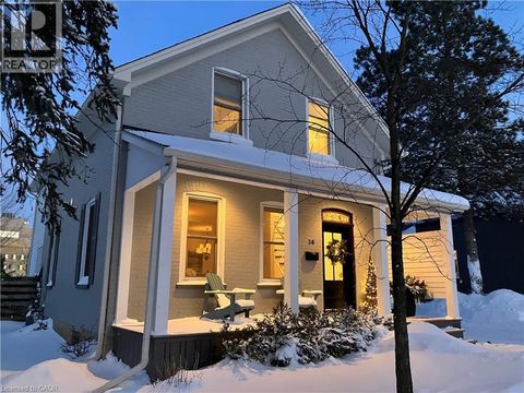 38 EUCLID Avenue Waterloo ON N2L1Z3