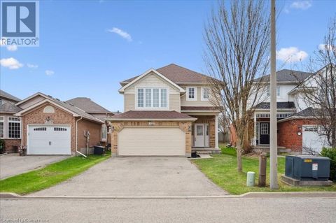 574 WINDJAMMER Way Waterloo ON N2K3Z5