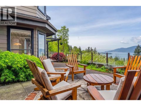 5207 ASPEN DRIVE West Vancouver BC V7W2Z7