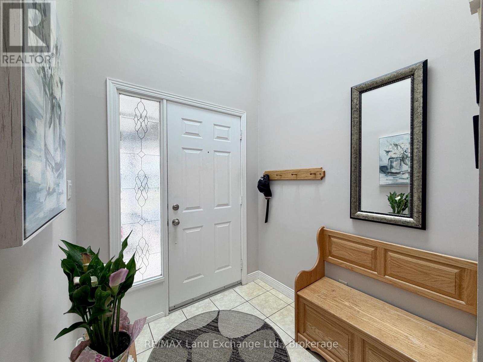 30 - 914 ARLINGTON STREET