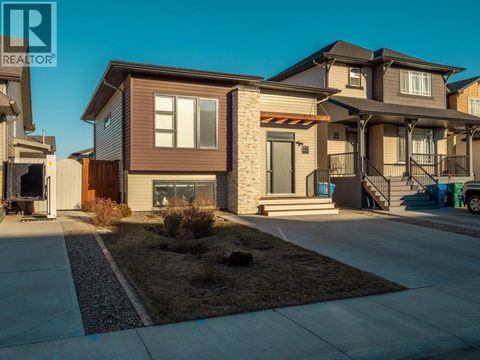 842 Greywolf Run N Lethbridge AB T1H7G6