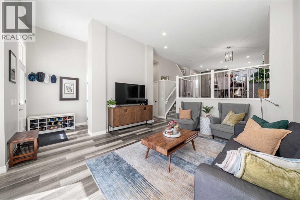 374 Magnolia Square SE