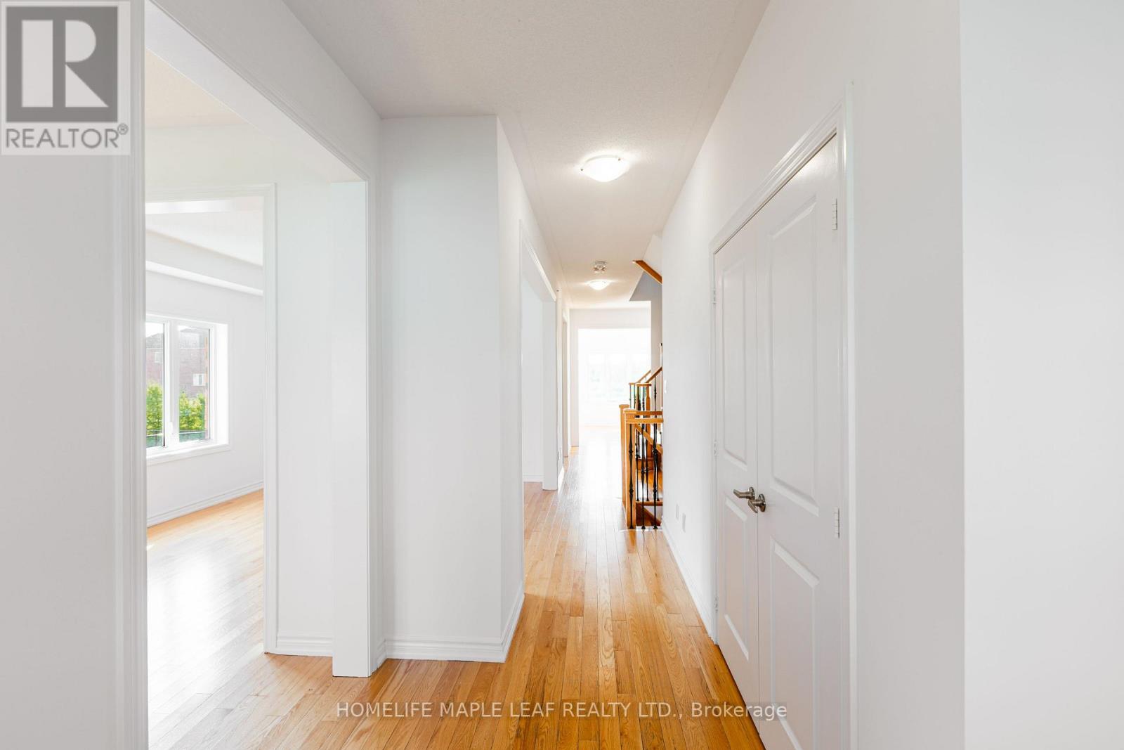 304 HAGAN STREET E