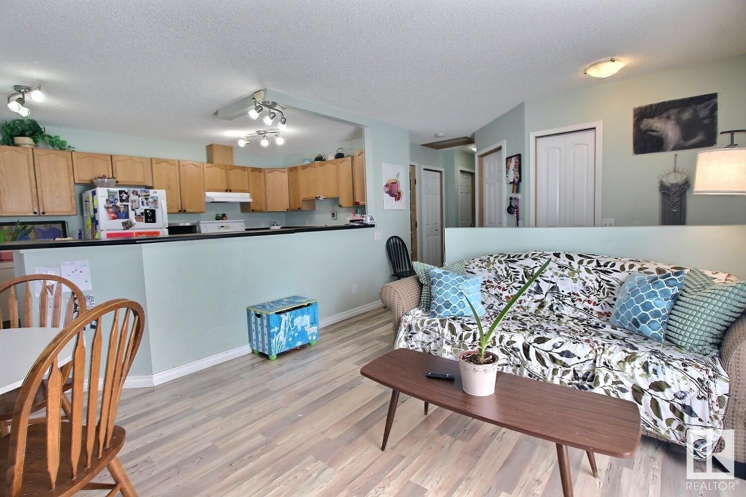 #24 10909 106 ST NW