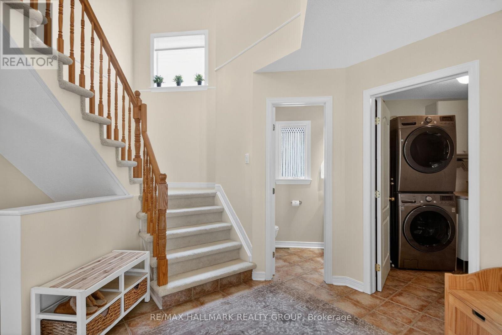 48 AVONMORE CRESCENT