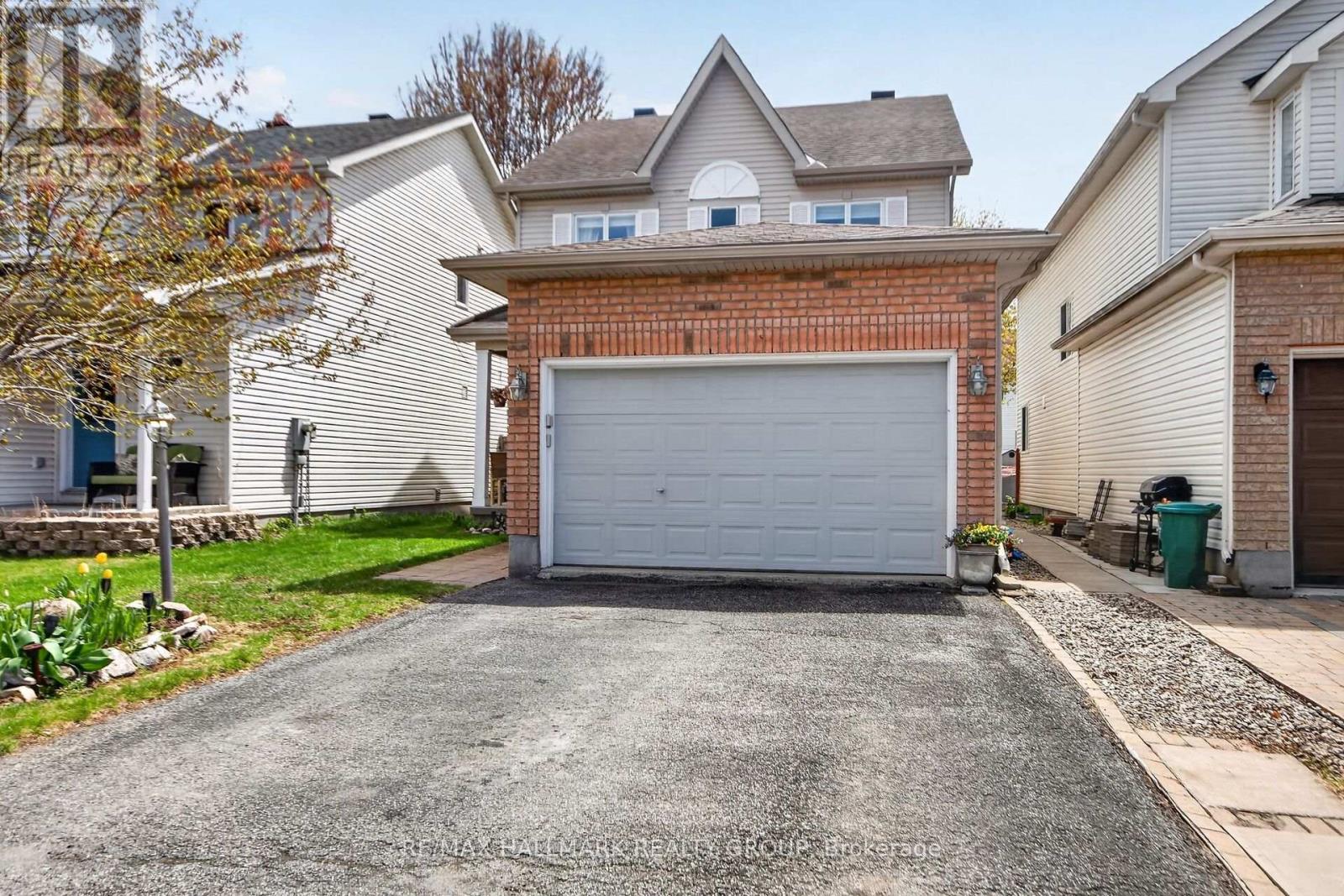 48 AVONMORE CRESCENT