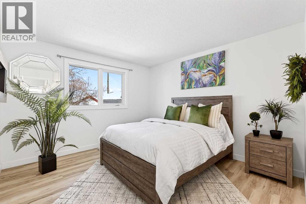 4311 Dovercrest Drive SE