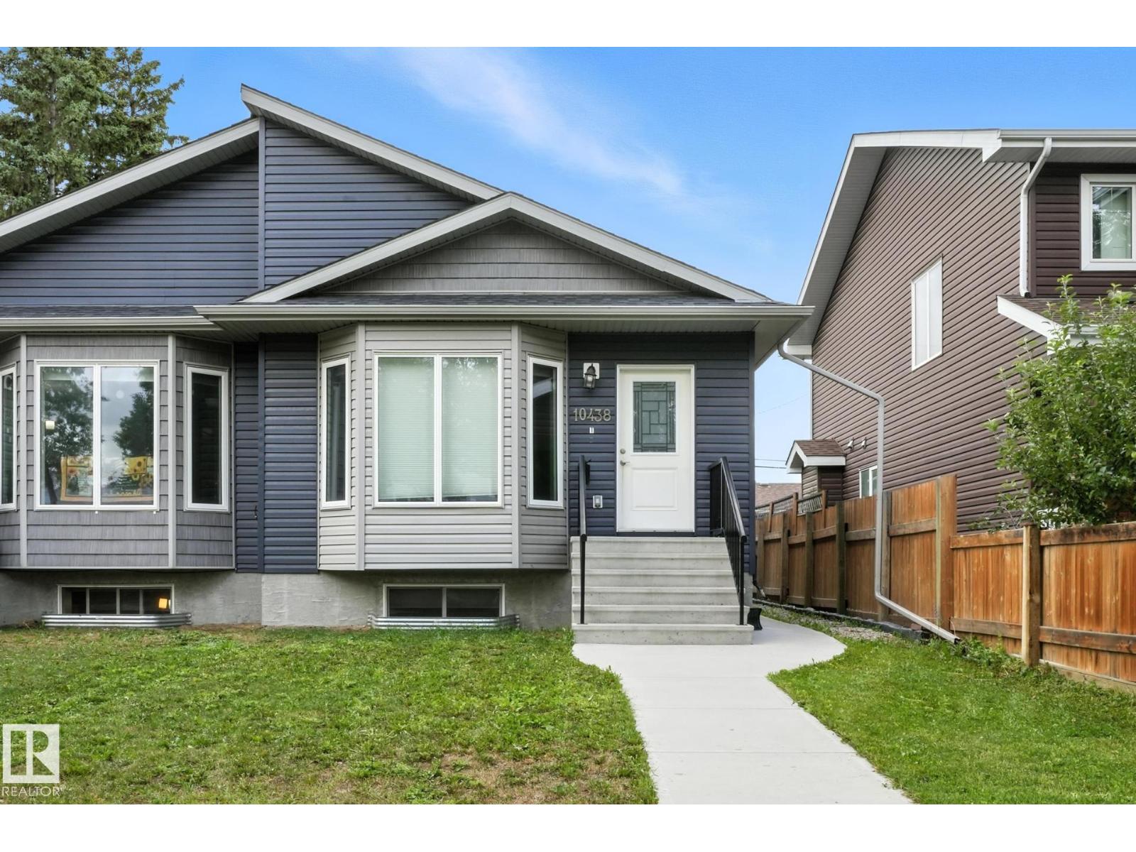 10438 154 ST NW
