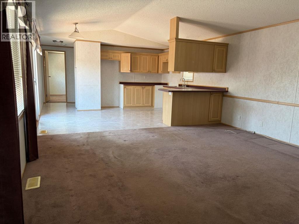 300 Grandview Crescent