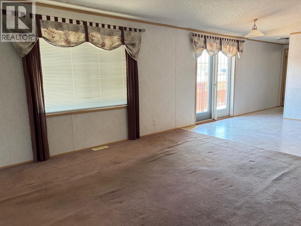 300 Grandview Crescent