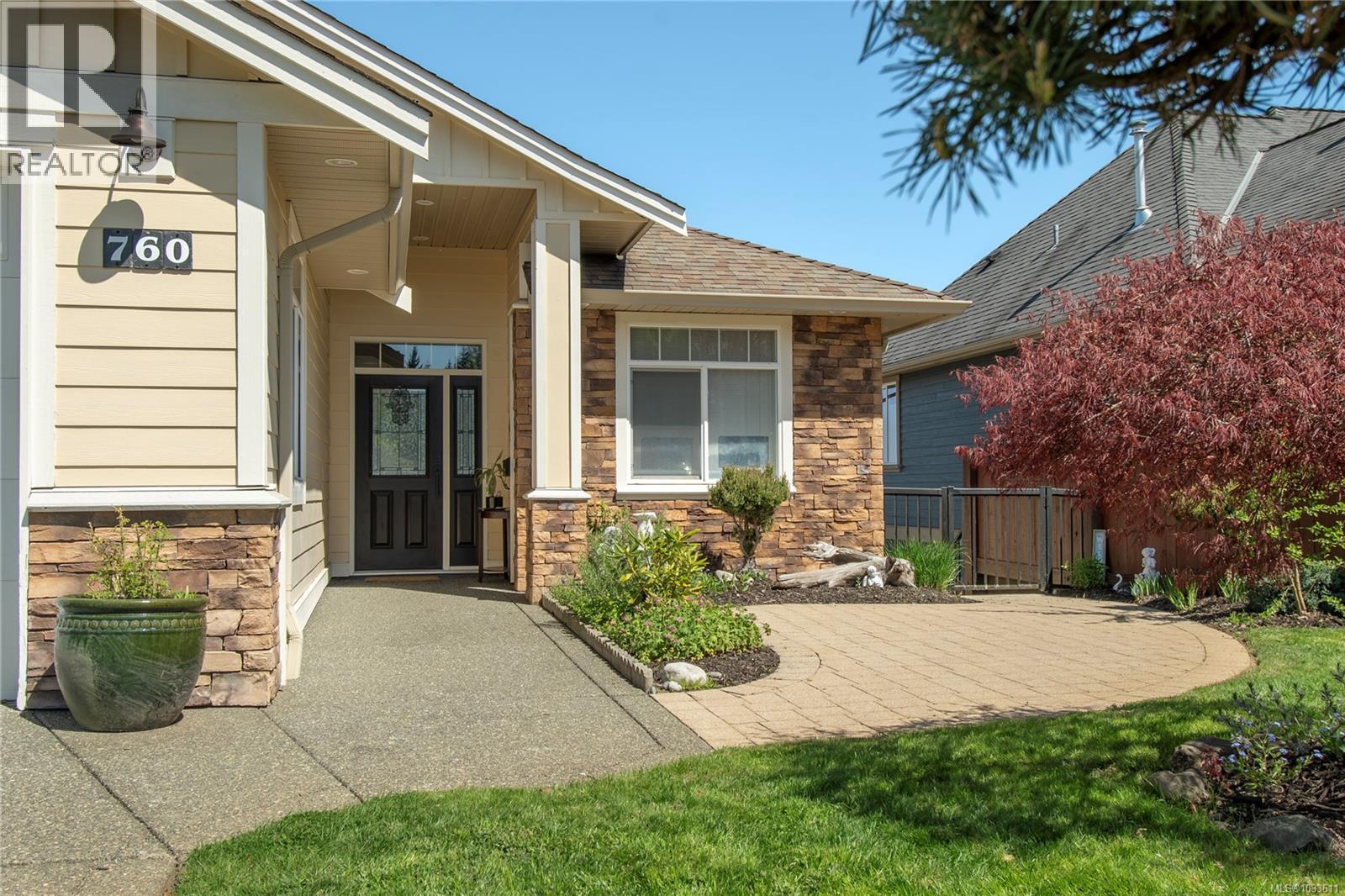 760 Timberline Dr