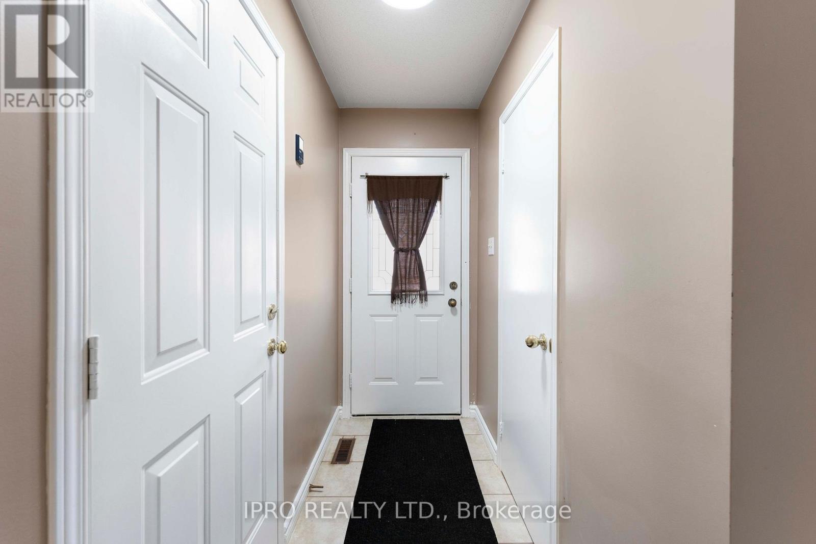 5607 PALMERSTON CRESCENT