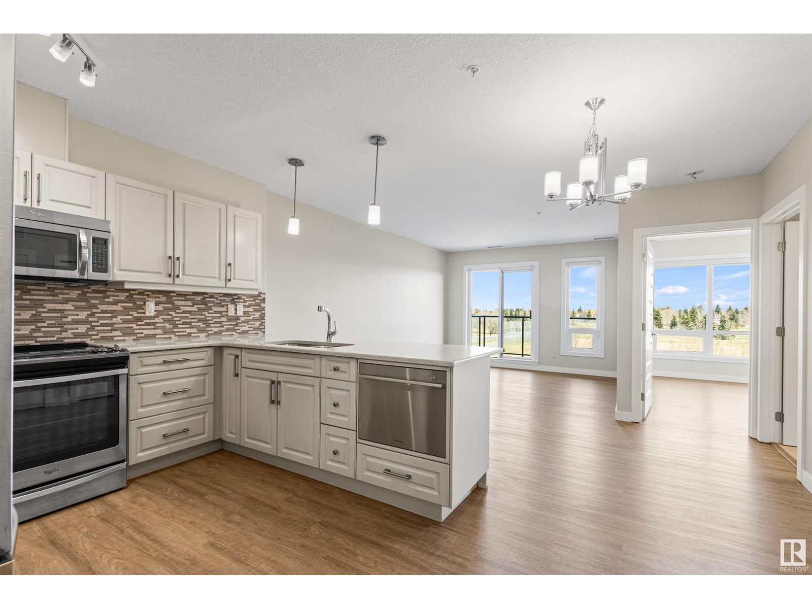 #308 2755 109 ST NW