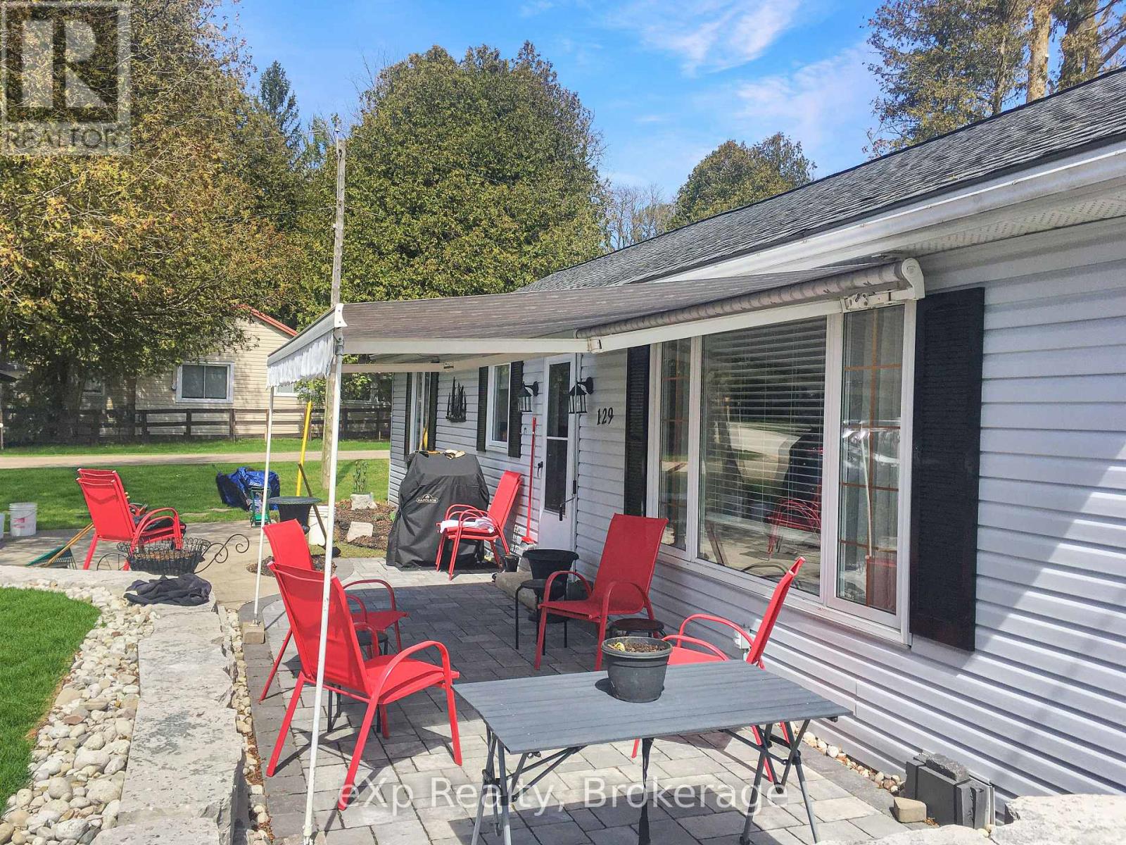 129 LAKE ROSALIND ROAD 1