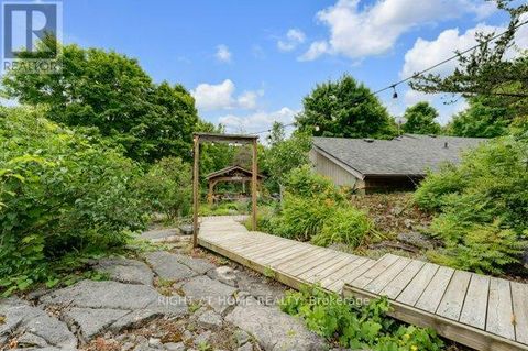 532 COUNTY ROAD 14 ROAD Stone Mills ON K0K2W0