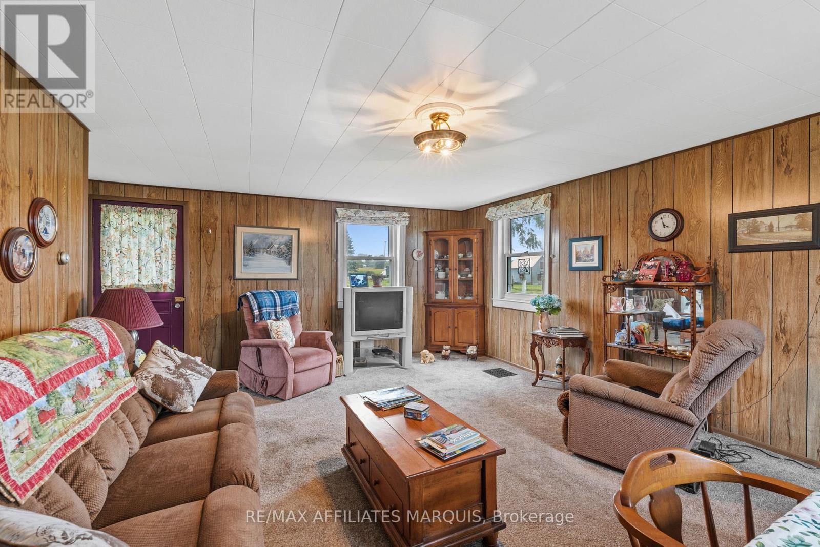 255 COUNTY ROAD 40 ROAD