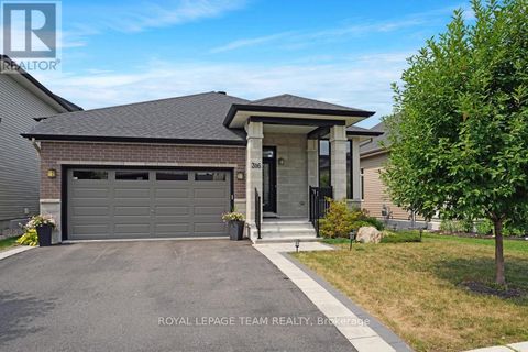 316 SERENADE CRESCENT W Ottawa ON K1X0B8