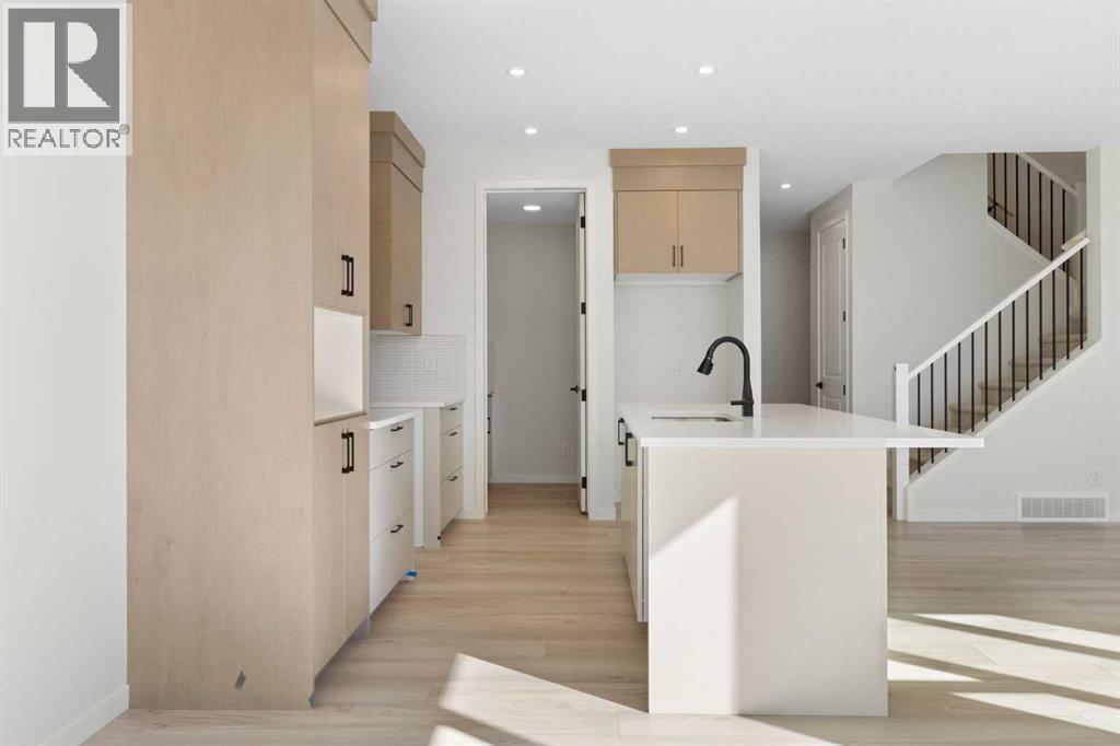 17 Marmot Passage NW