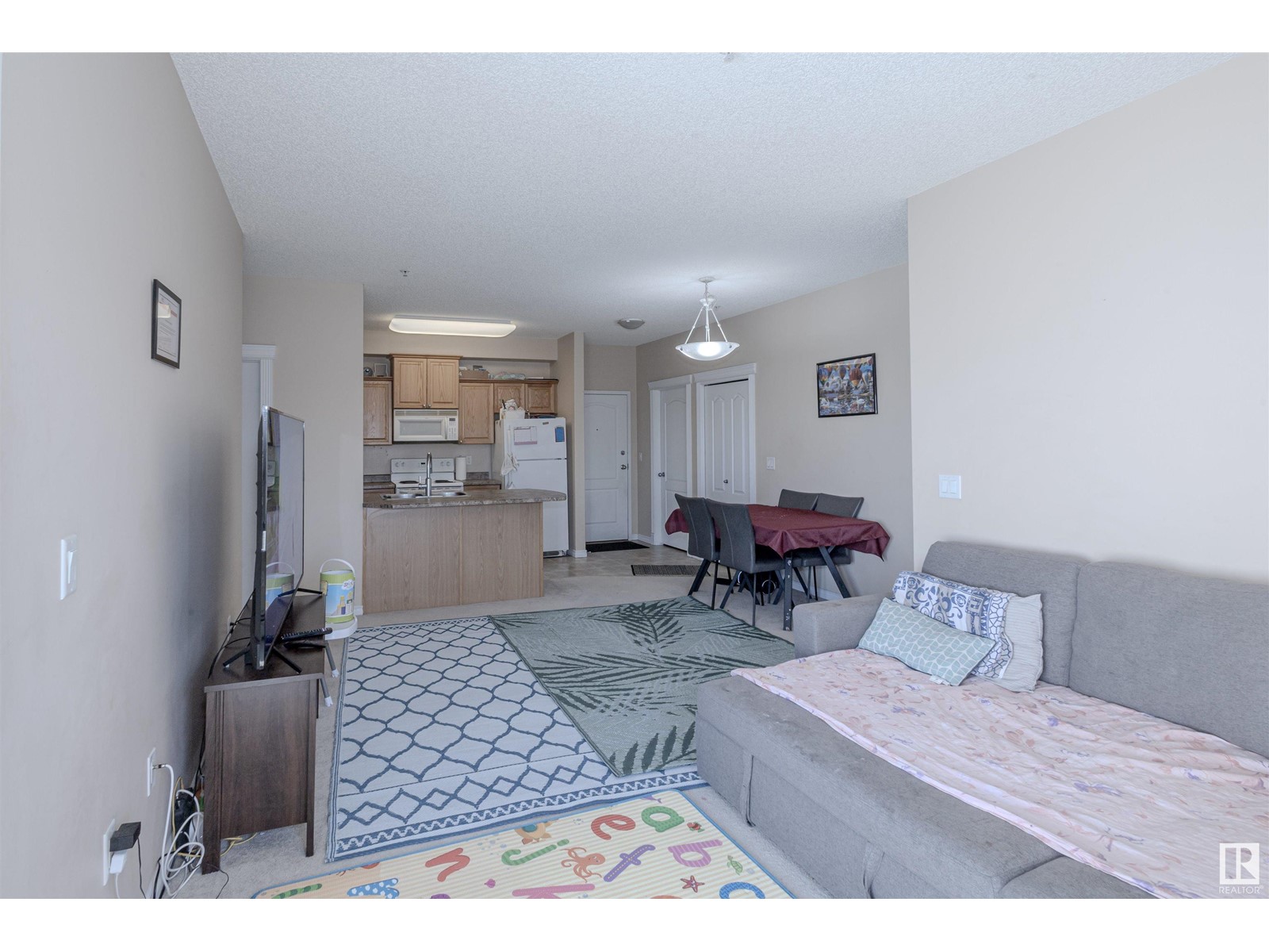 325 16807 100 Avenue NW NW