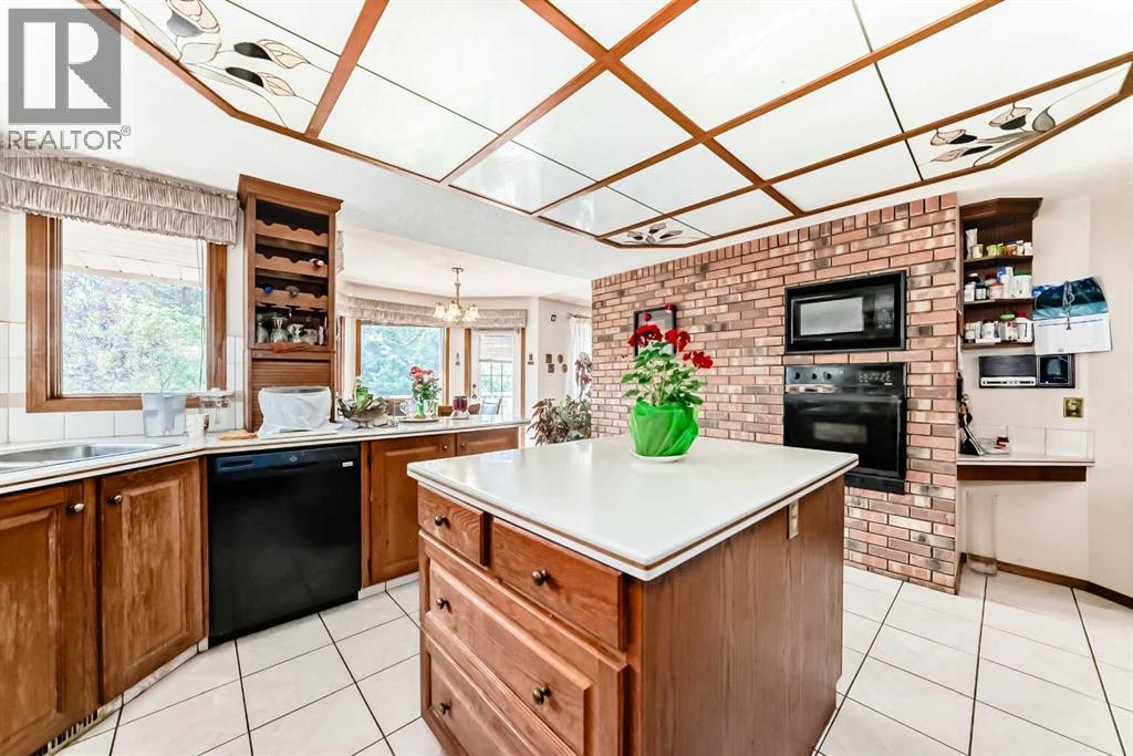 131 Varsity Estates Terrace NW