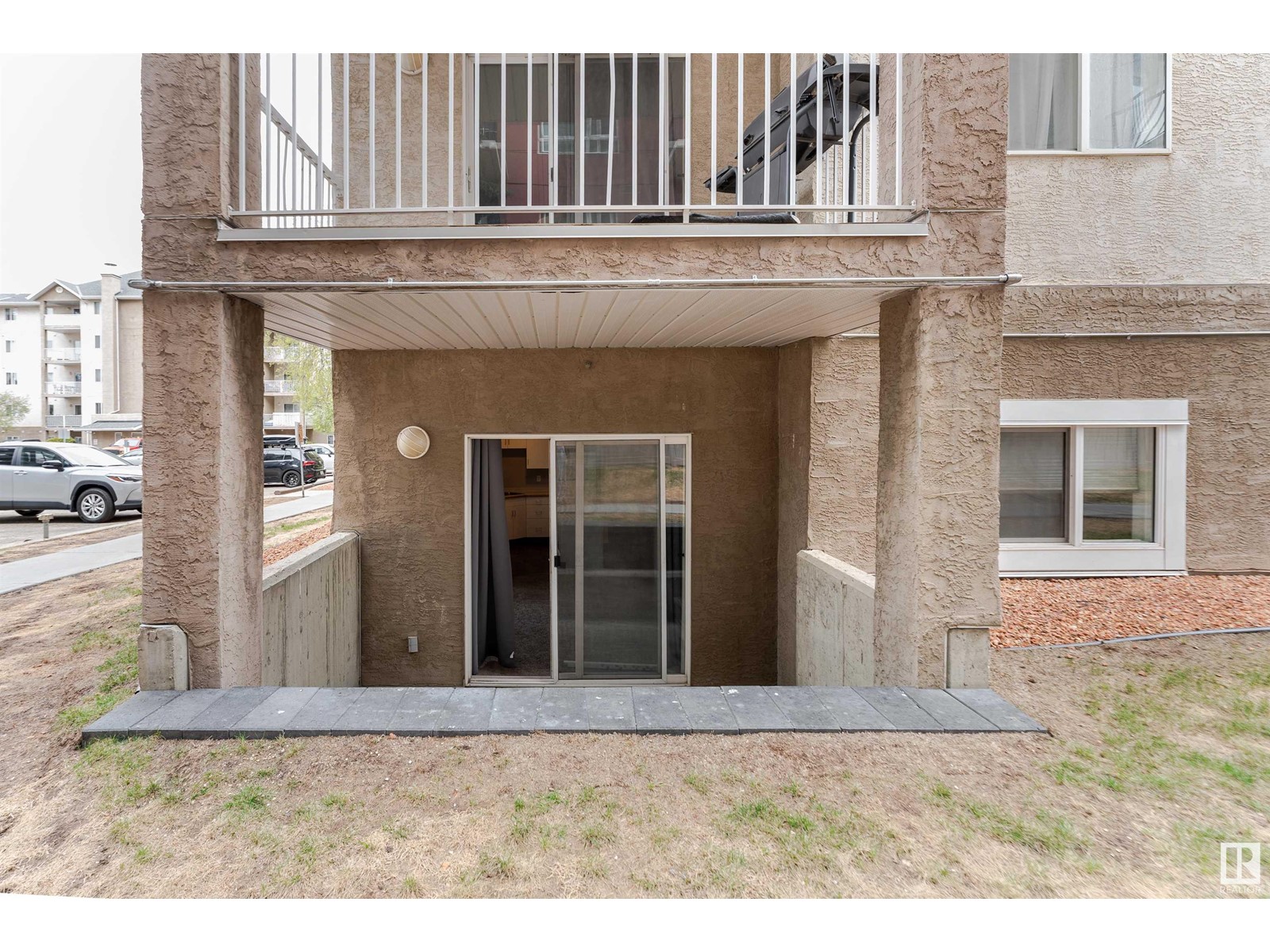 #126 10535 122 ST NW