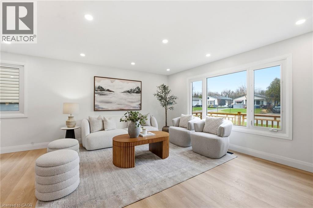 114 CHRISTOPHER Drive