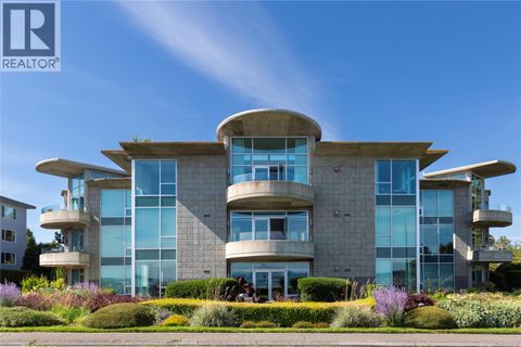 104 1284 Beach Dr Oak Bay BC V8S2N3