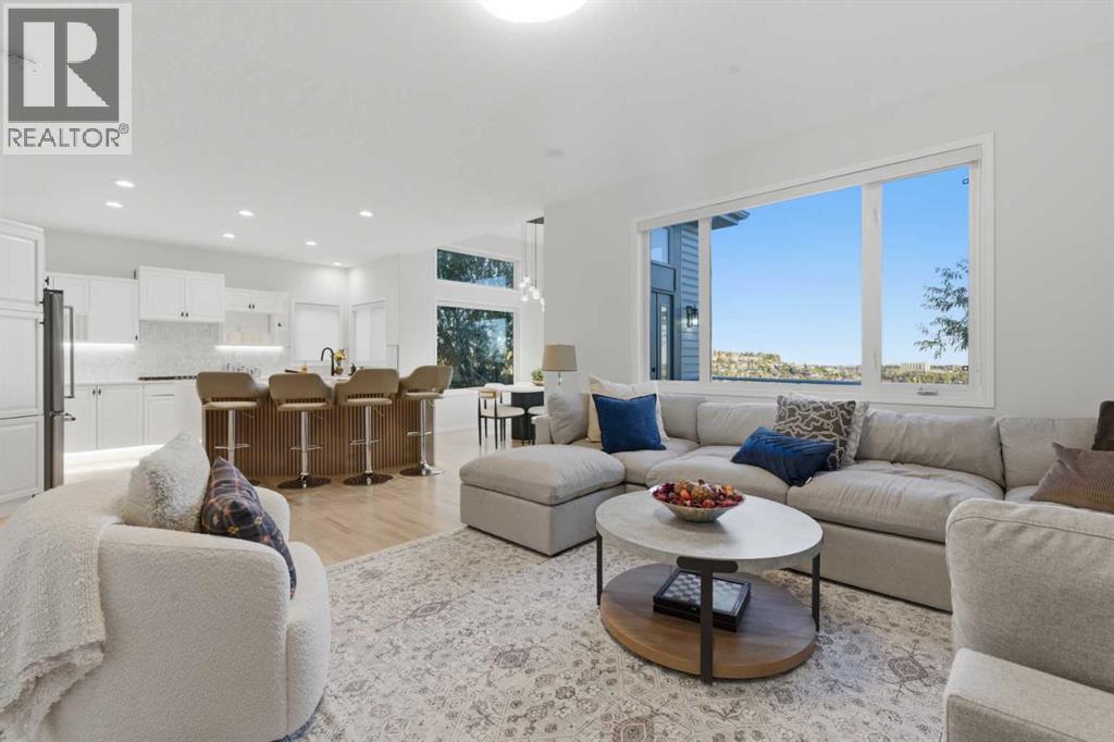 146 Springbluff Heights SW