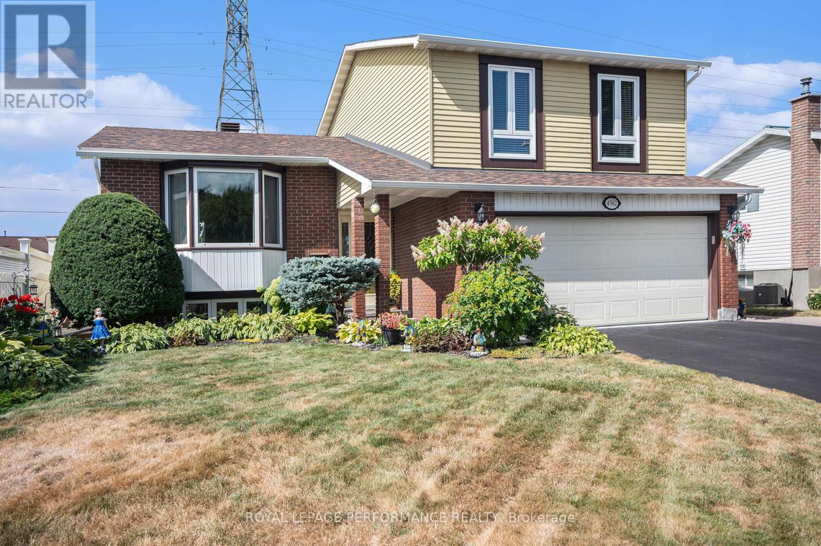 4362 WHITTAKER CRESCENT