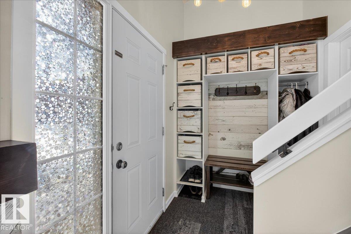 635 Millbourne RD E NW