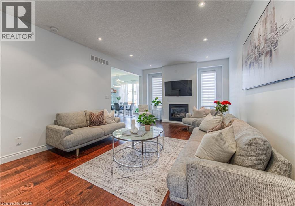 26 SPRING CREEK Street