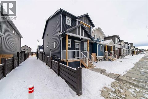 193 Union Avenue SE Calgary AB T3M3E8