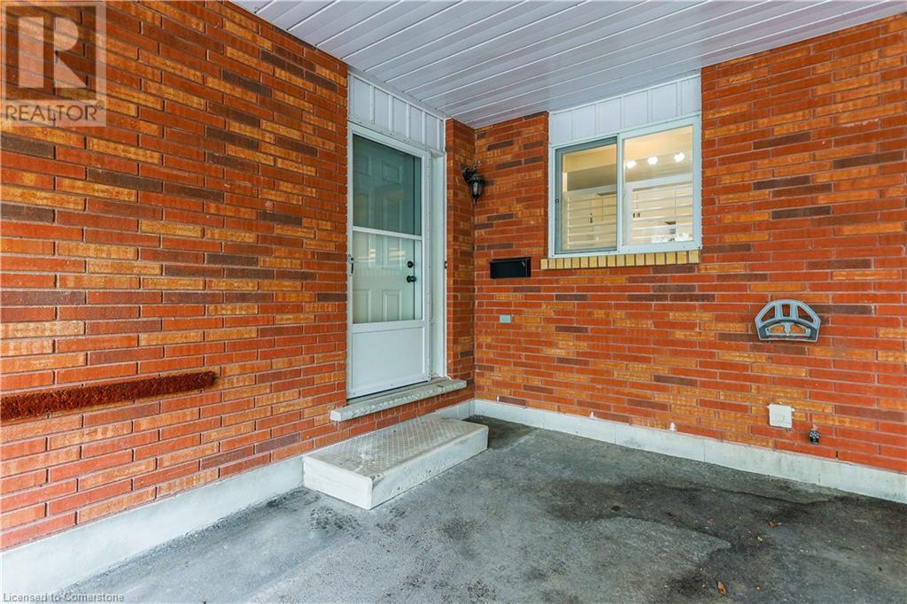 1030 COLBORNE Street E Unit# 20