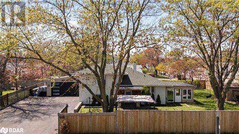 1626 PARK ROYALE Boulevard Mississauga ON L5E2Z8