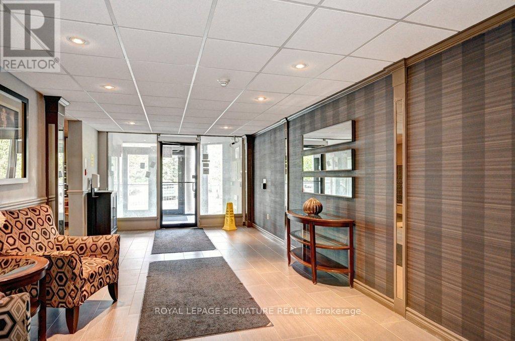 1214 - 35 GREEN VALLEY DRIVE