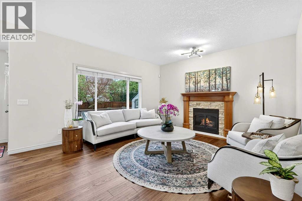 13 Cougar Ridge Circle SW
