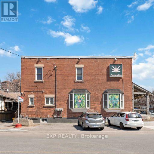 381-383 MONTREAL ROAD