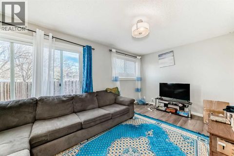 57, 5520 1 Avenue SE Calgary AB T7A5Z7