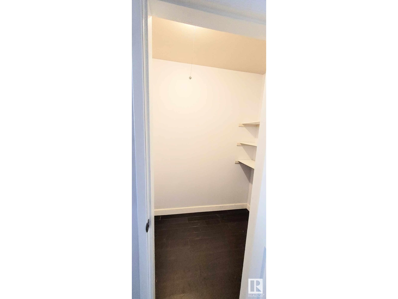 #10 10146 154 ST NW