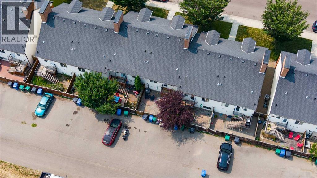 113 Lynx Road N