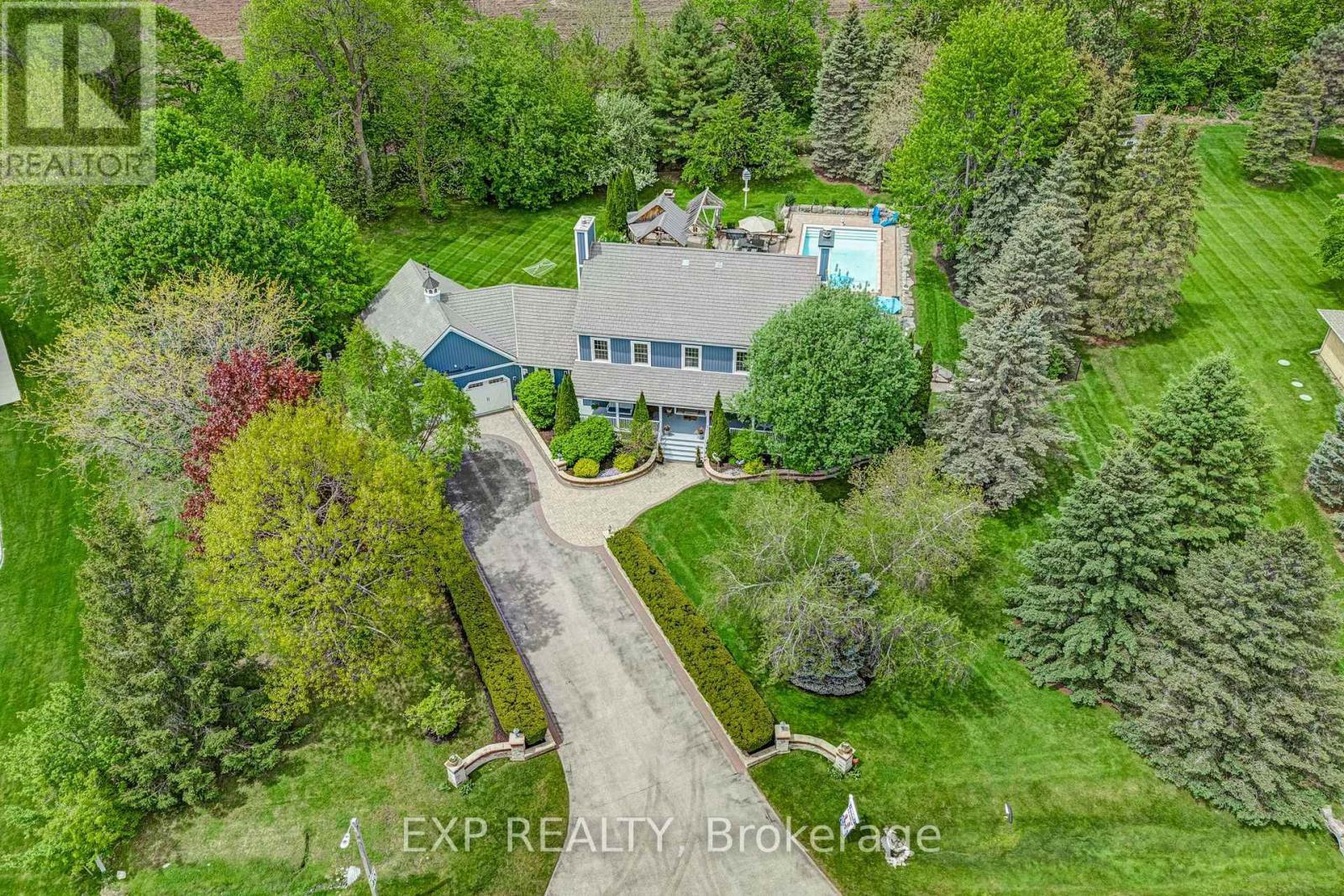 20 BROWNLEE DRIVE