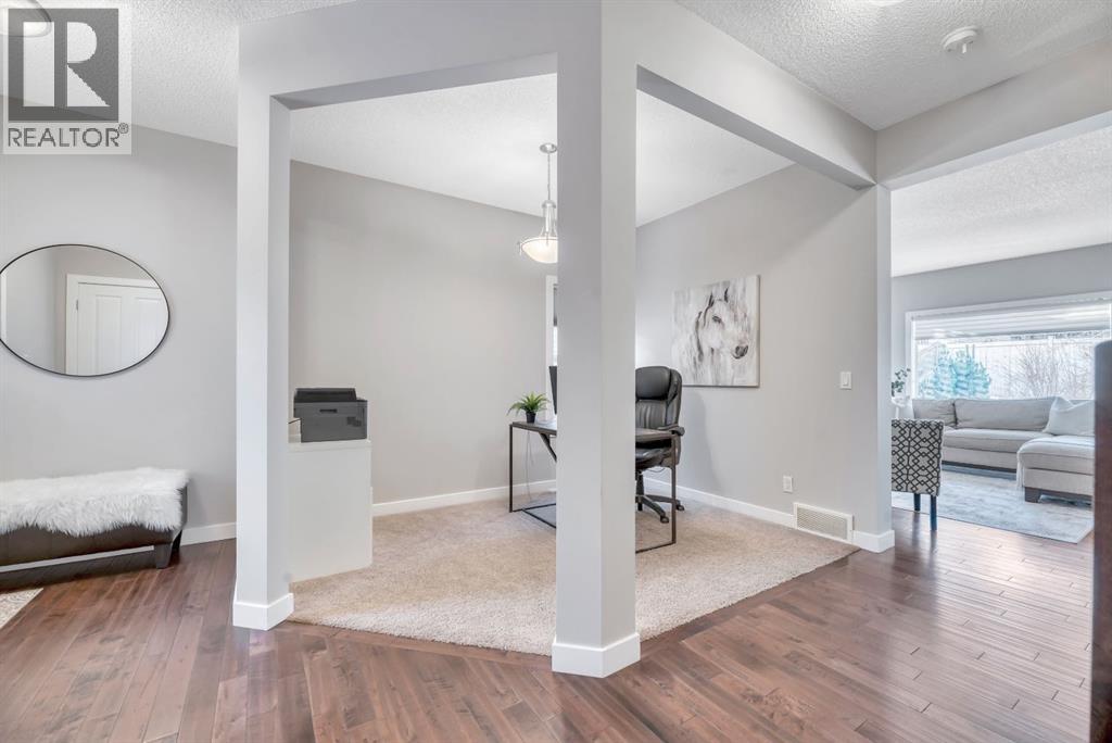 175 Everbrook Drive SW