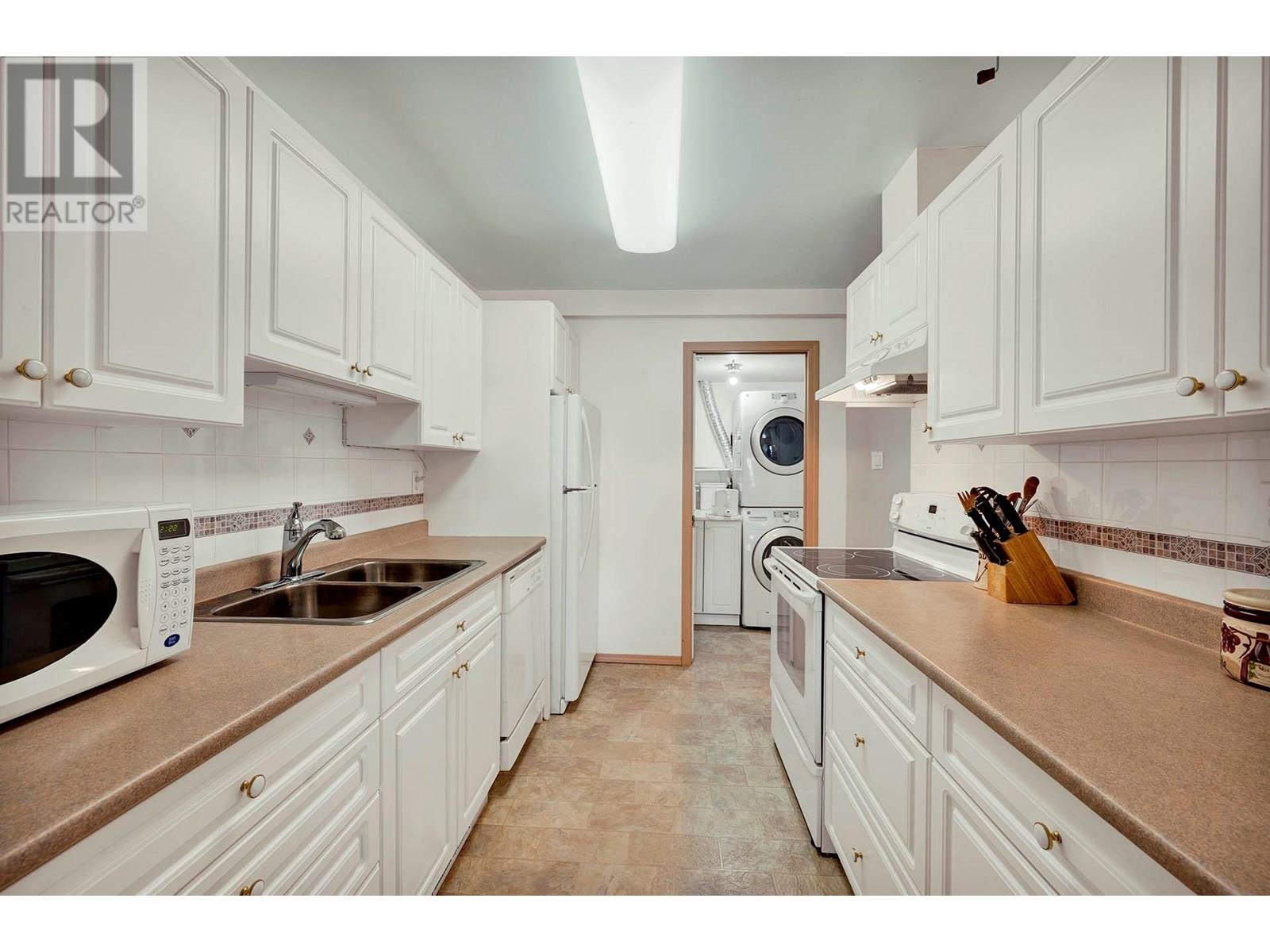 137 McGill Road Unit# 13