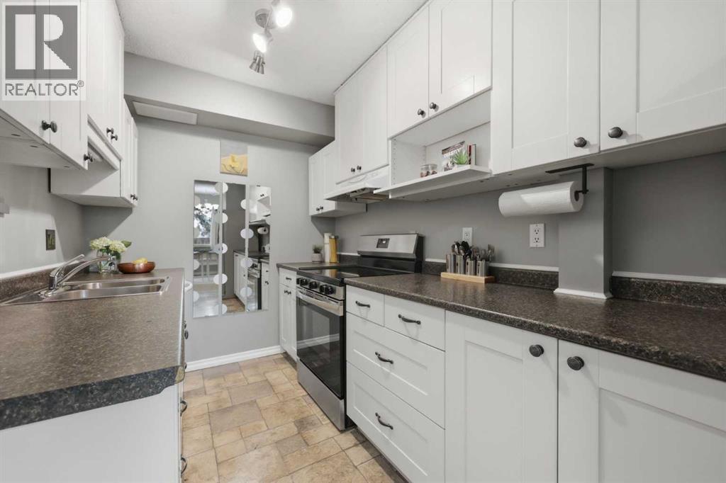 2, 287 Southampton Drive SW