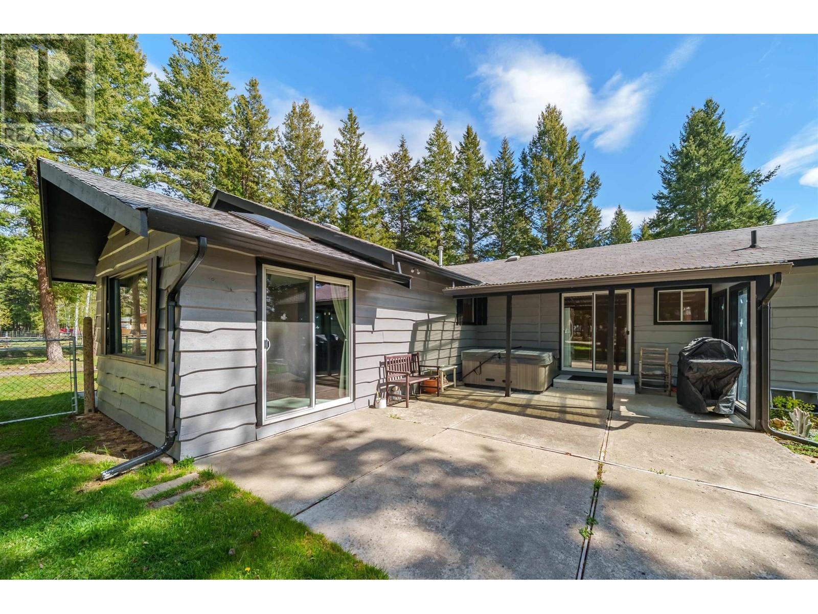 5056 KINNCUM ROAD