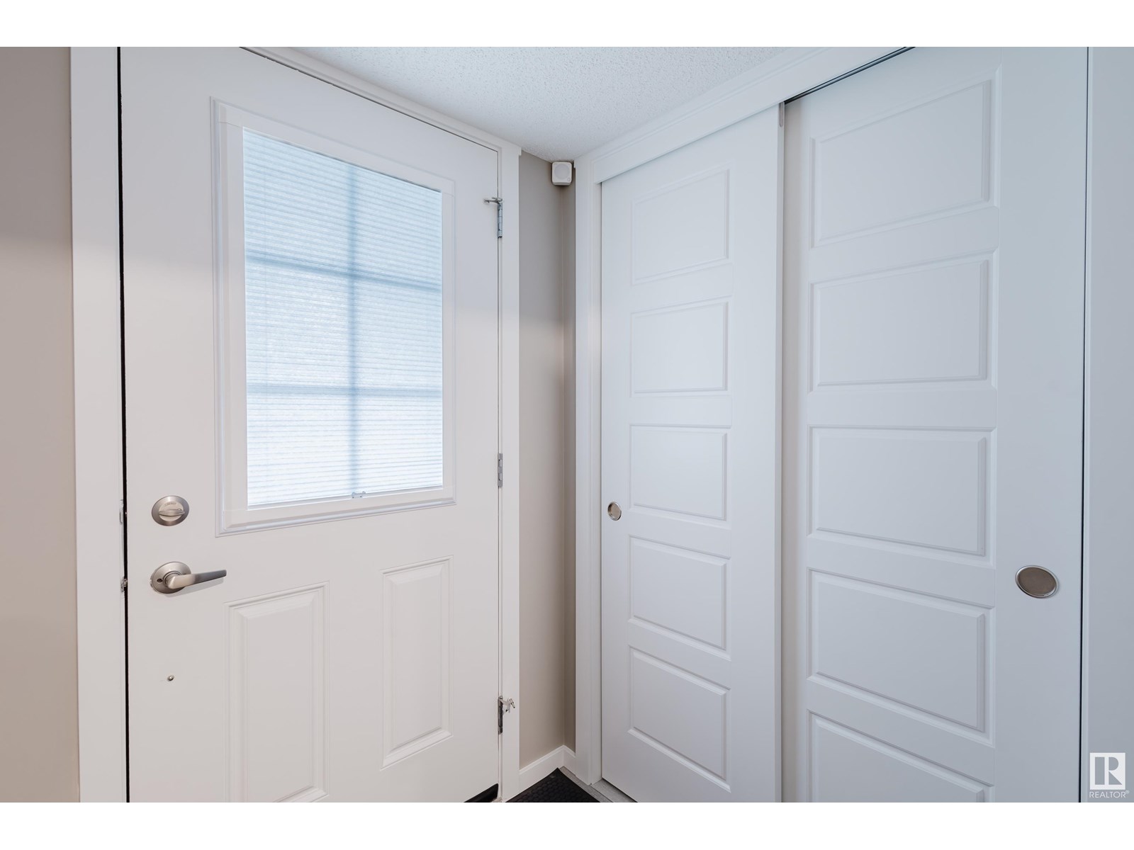 20630 21A AV NW