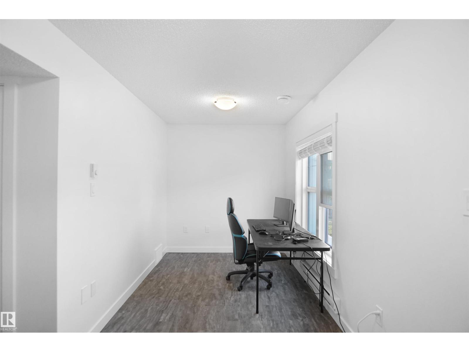 #19 903 CRYSTALLINA NERA WY NW