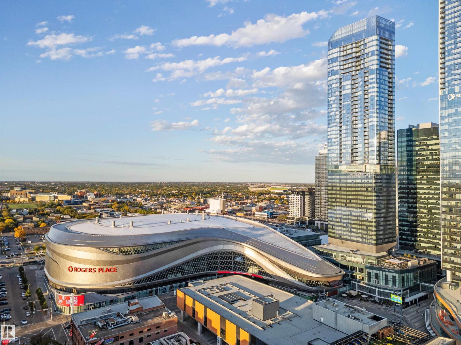 #3511 10360 102 ST NW