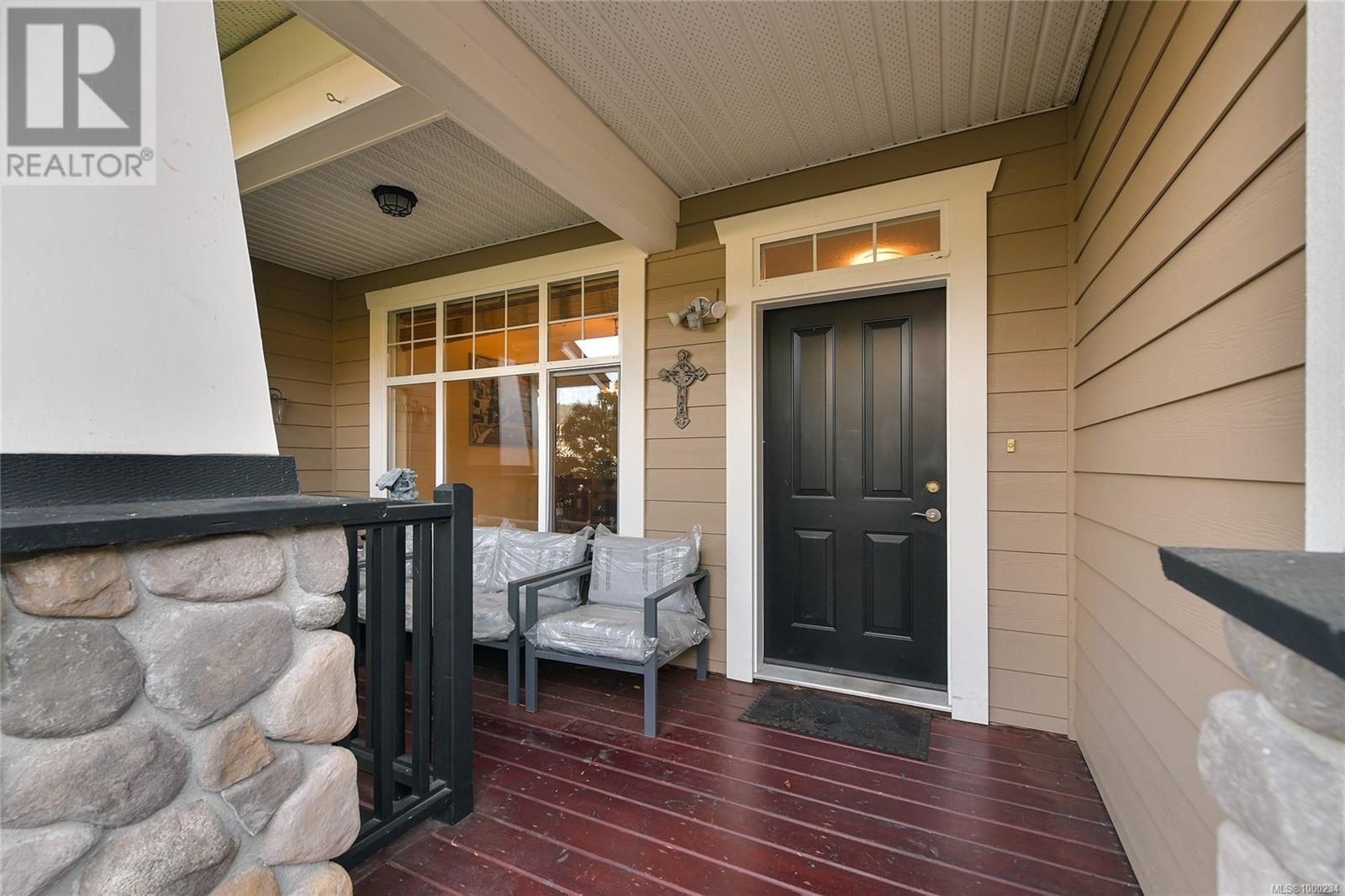 2408 SUNRIVER Way