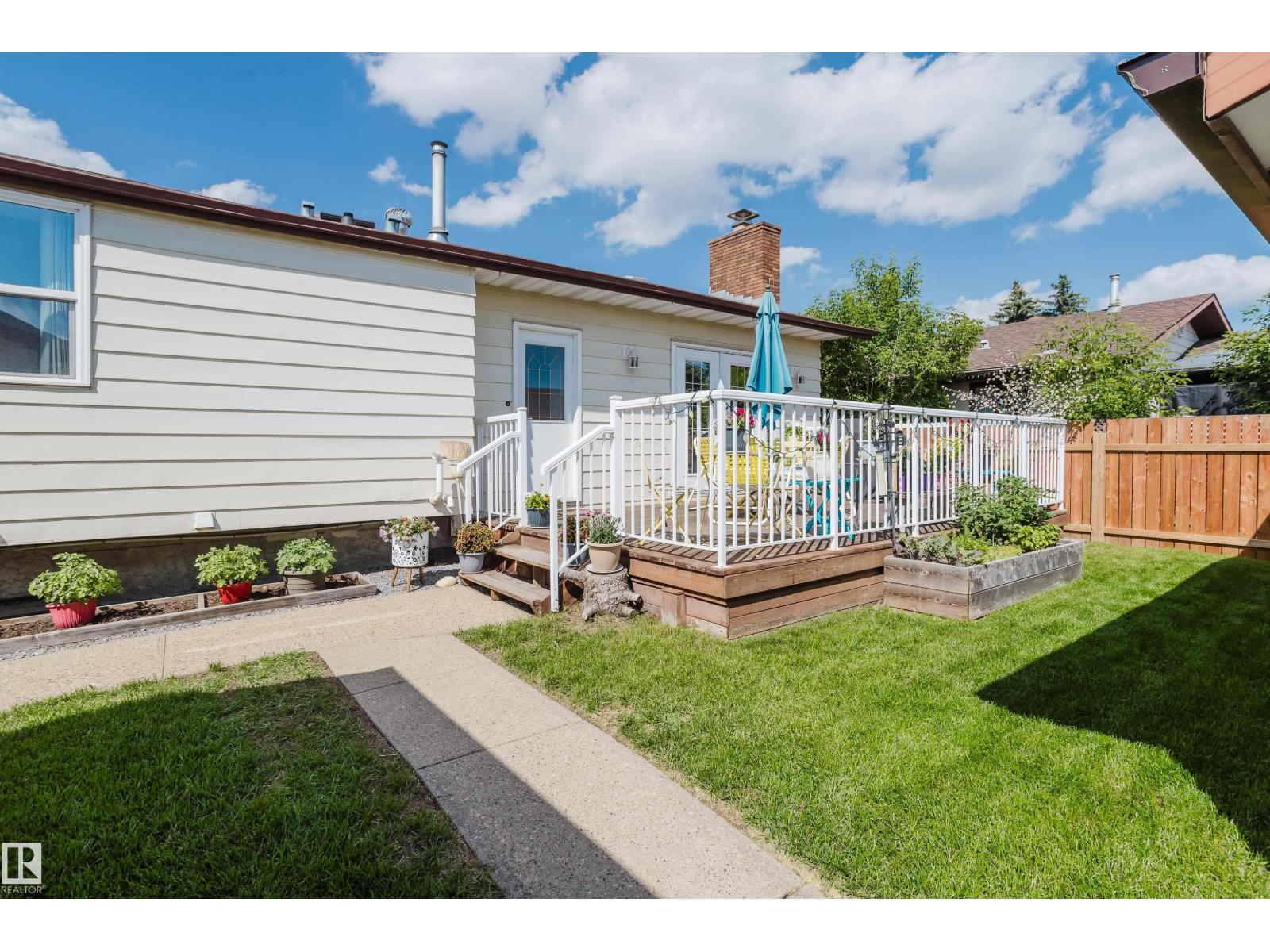 10433 32A AV NW